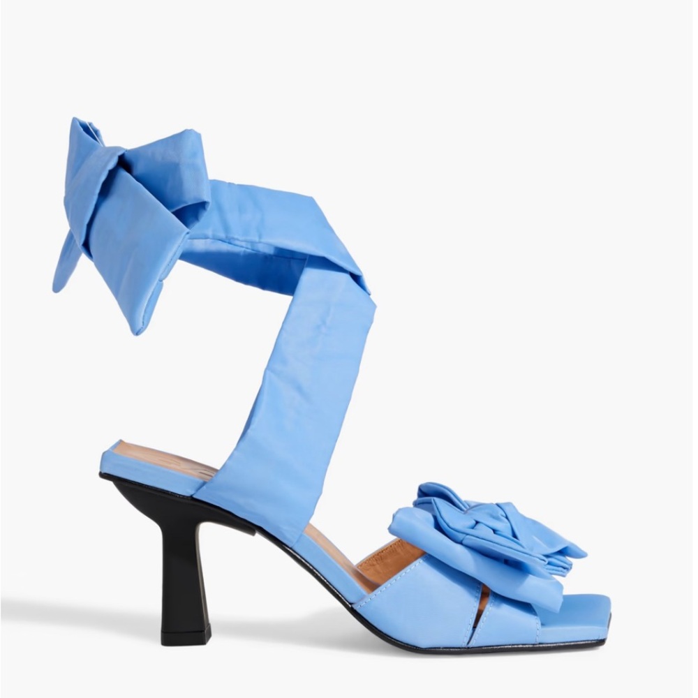 GANNI Faille heels